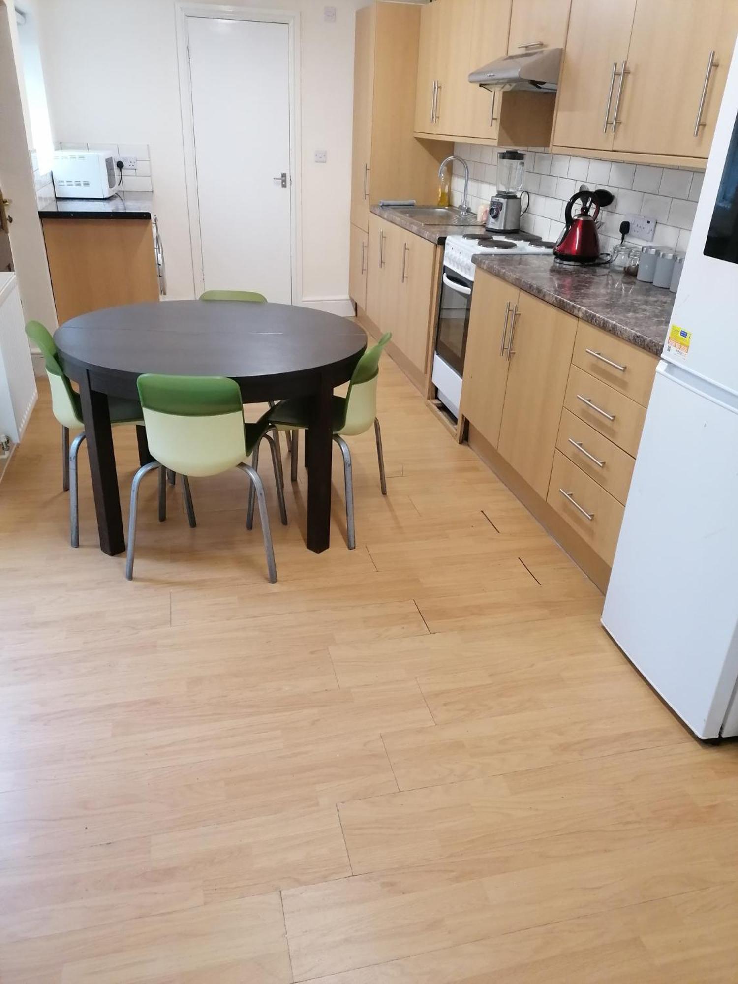 Hygis Home Of Relaxations Stoke-on-Trent Bagian luar foto