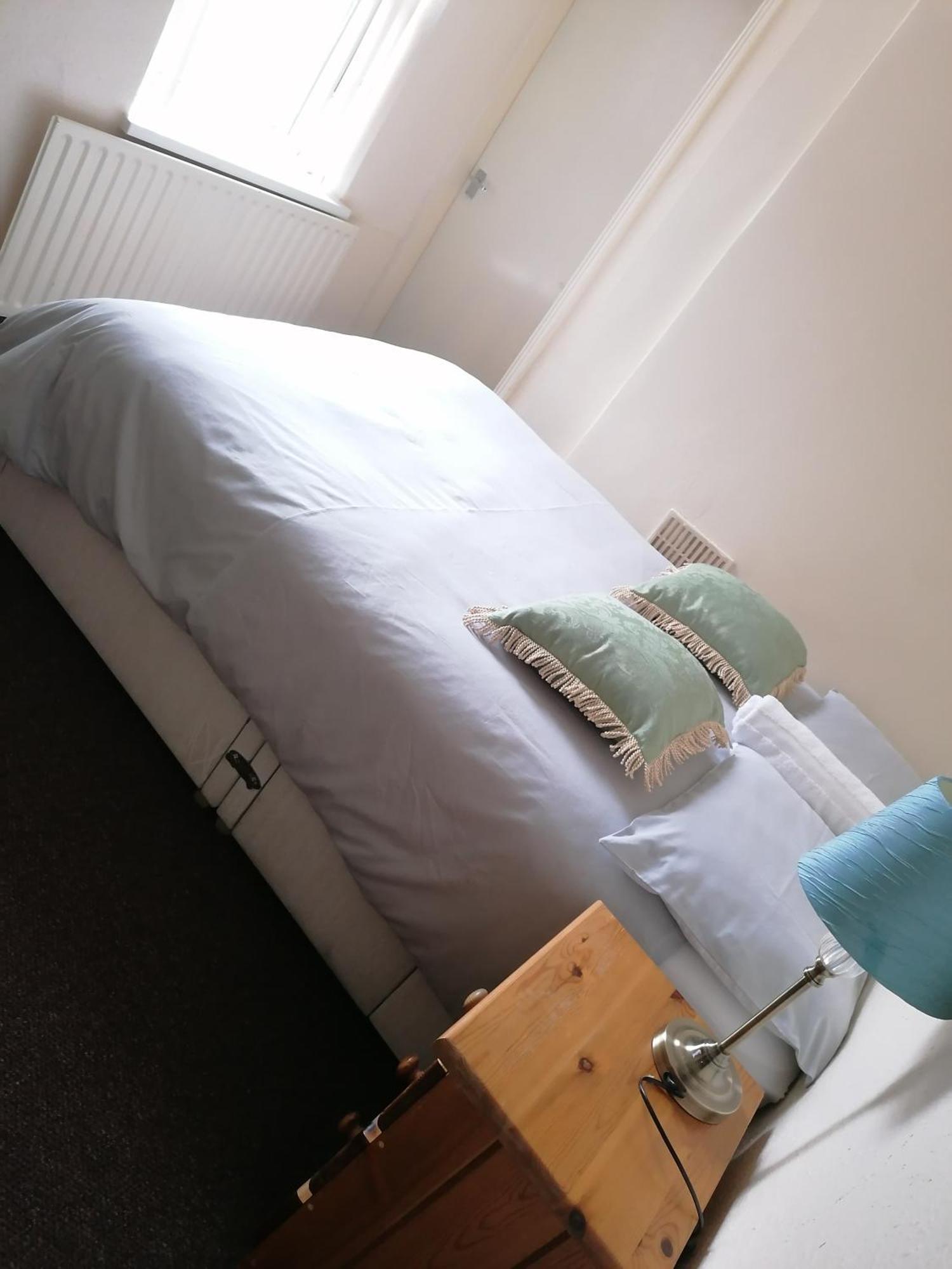 Hygis Home Of Relaxations Stoke-on-Trent Bagian luar foto