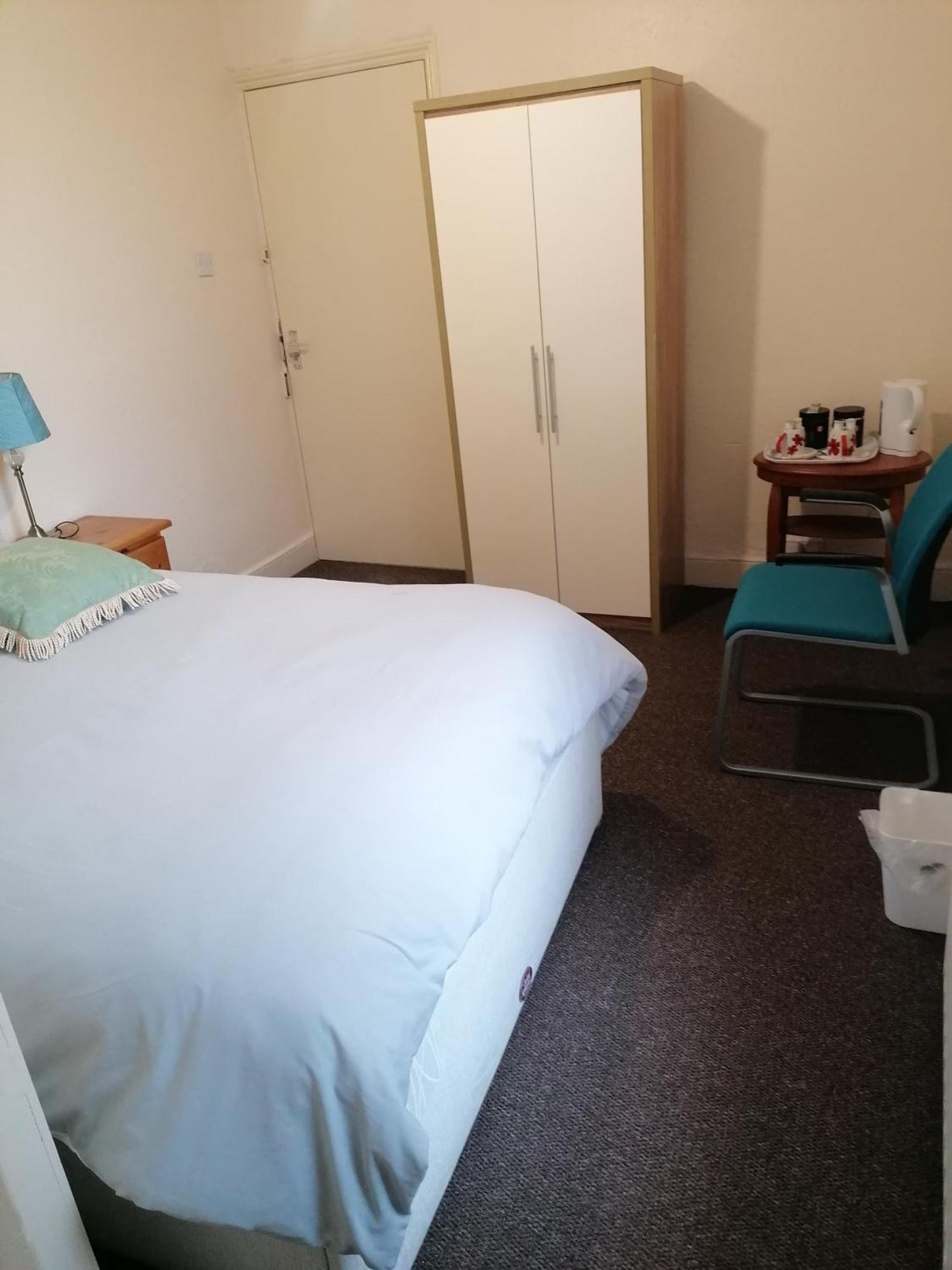Hygis Home Of Relaxations Stoke-on-Trent Bagian luar foto