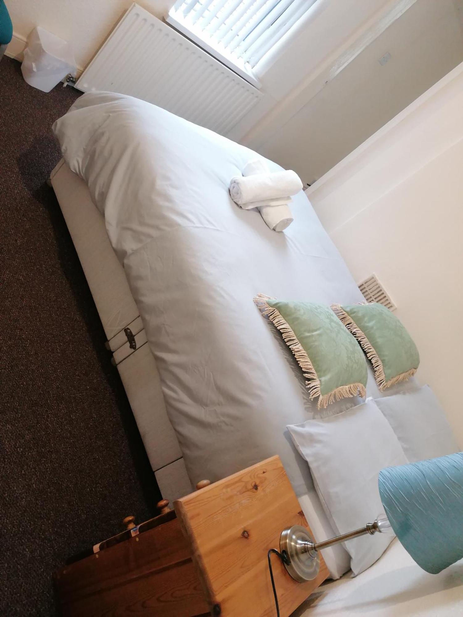 Hygis Home Of Relaxations Stoke-on-Trent Bagian luar foto
