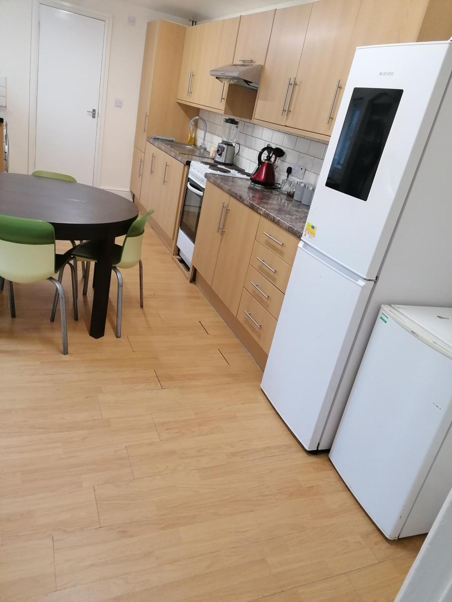 Hygis Home Of Relaxations Stoke-on-Trent Bagian luar foto